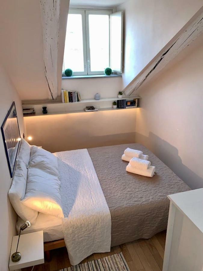 Cozy And Quiet Rooftop Apartment In Turin Bagian luar foto